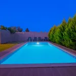 Villa Lavin *