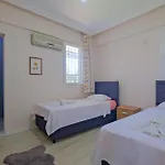 Lavin Villa *