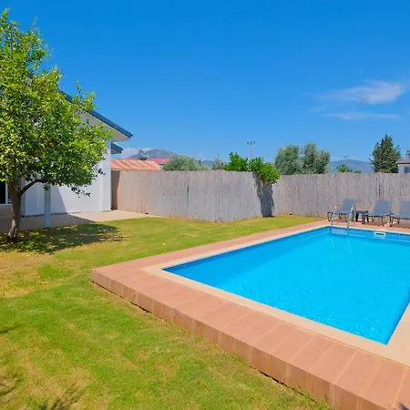 ヴィラ Lavin フェティエ